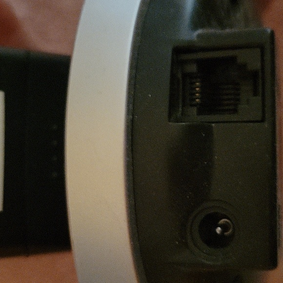 Phone - Picture 4 of 4